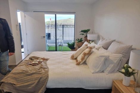 Photo of property in 231u8 Marine Parade, Seatoun, Wellington, 6022