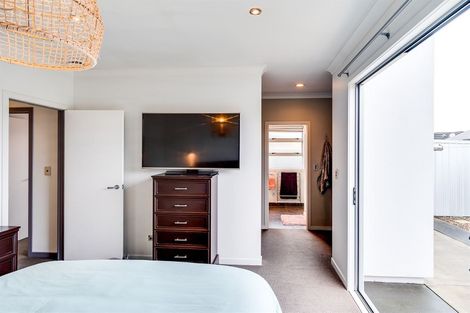 Photo of property in 18 Palliser Place, Poraiti, Napier, 4112