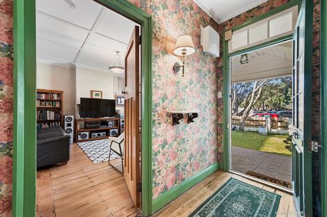 Photo of property in 36 Monorgan Road, Strathmore Park, Wellington, 6022