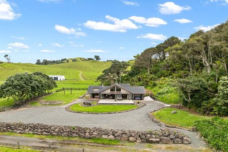 Photo of property in 178 Ngahau Bay Road, Helena Bay, Hikurangi, 0184