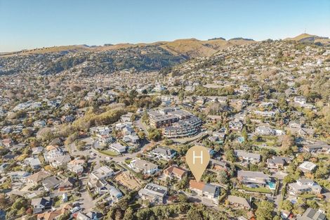 Photo of property in 7b Karitane Drive, Cashmere, Christchurch, 8022