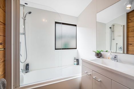 Photo of property in 15 James Cook Drive, Whitby, Porirua, 5024