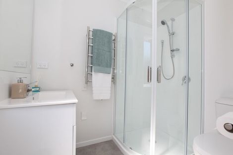 Photo of property in 13u2 Crescent Court, Melville, Hamilton, 3206