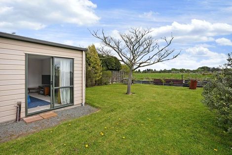 Photo of property in 75 Park Terrace, Waikuku Beach, 7473