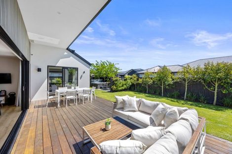 Photo of property in 18 Karere Avenue, Marshland, Christchurch, 8083