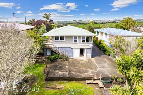 Photo of property in 111 Hurndall Street East, Maungaturoto, 0520