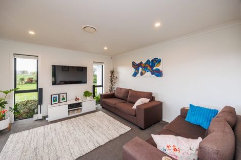 Photo of property in 18 Robbie Lane, Ashhurst, Palmerston North, 4470