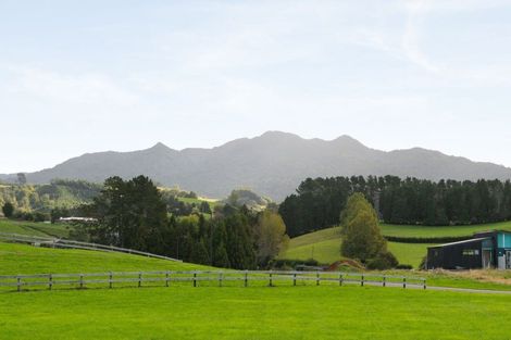 Photo of property in 19 Taraire Road, Pirongia, 3802