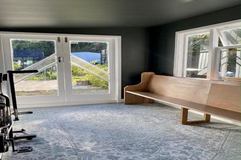 Photo of property in 6 Chaucer Road, Hospital Hill, Napier, 4110