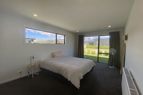 Photo of property in 31 Mount Nicholas Avenue, Wanaka, 9305