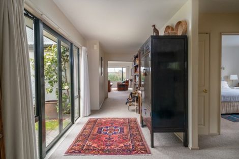 Photo of property in 1 Kips Way, Rangatira Park, Taupo, 3330
