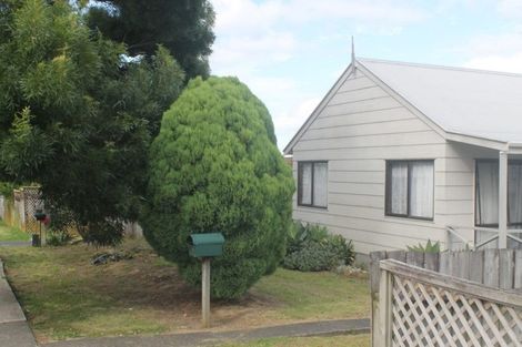 Photo of property in 49 Everglade Drive, Goodwood Heights, Auckland, 2105