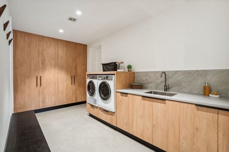 Photo of property in 25 Rubus Street, Wanaka, 9382