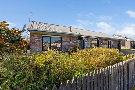 Photo of property in 1/1 Coronation Avenue, Welbourn, New Plymouth, 4310