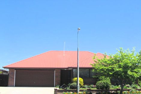 Photo of property in 54 Ben Nevis Drive, Broomfield, Christchurch, 8042