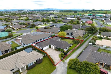Photo of property in 20 Winchester Place, Rototuna North, Hamilton, 3210