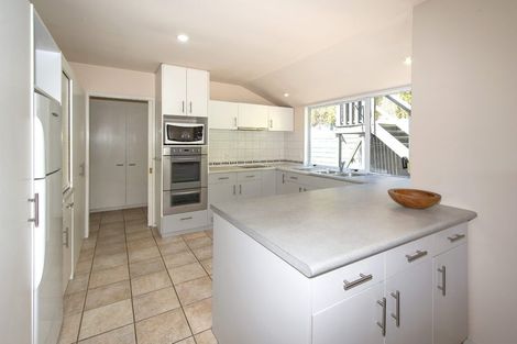 Photo of property in 17 Petworth Place, Westmorland, Christchurch, 8025
