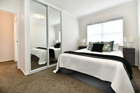 Photo of property in 12 Forest Glen, Orewa, 0931