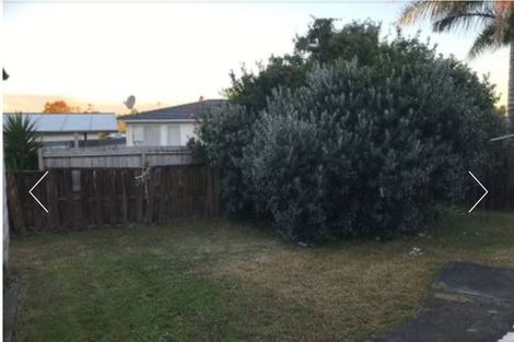 Photo of property in 11 Medina Place, Half Moon Bay, Auckland, 2012