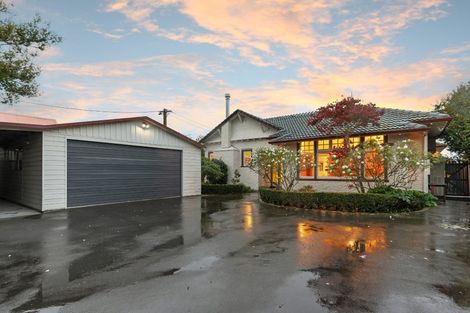 Photo of property in 91 Opawa Road, Opawa, Christchurch, 8023