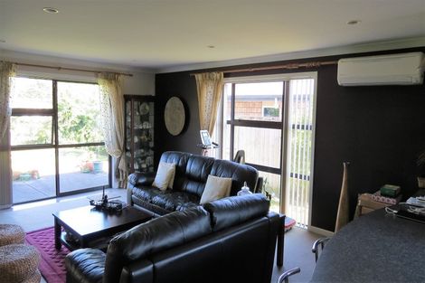 Photo of property in 21 Hawkridge Rise, Huntington, Hamilton, 3210