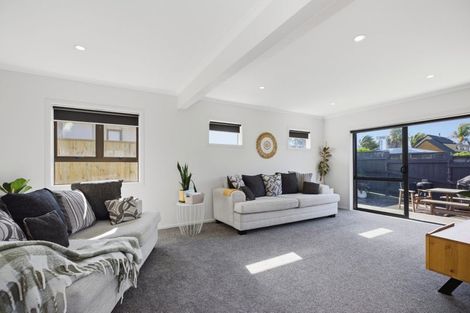 Photo of property in 10b Links Avenue, Mount Maunganui, 3116