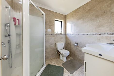 Photo of property in 16a Freyberg Avenue, Papatoetoe, Auckland, 2104