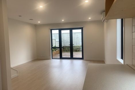 Photo of property in 60 Nganui Avenue, Takanini, Auckland, 2112