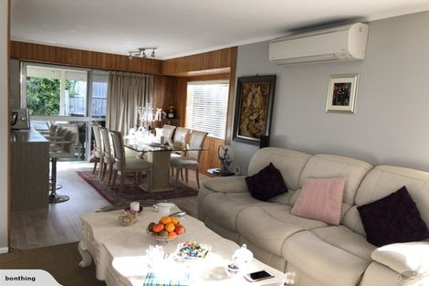 Photo of property in 10 Helvetia Drive, Browns Bay, Auckland, 0630