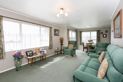 Photo of property in 1/22 Oxford Street, Taradale, Napier, 4112