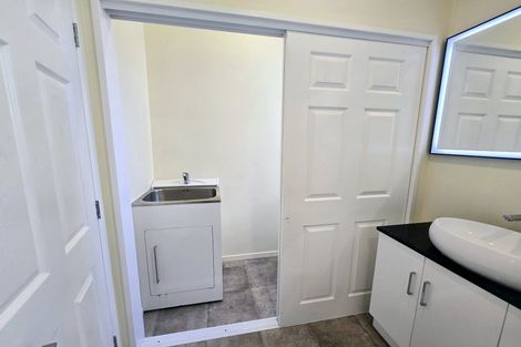 Photo of property in 3/48 Pooks Road, Ranui, Auckland, 0612