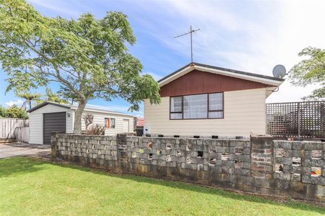 Photo of property in 68 Rewa Street, Inglewood, 4330