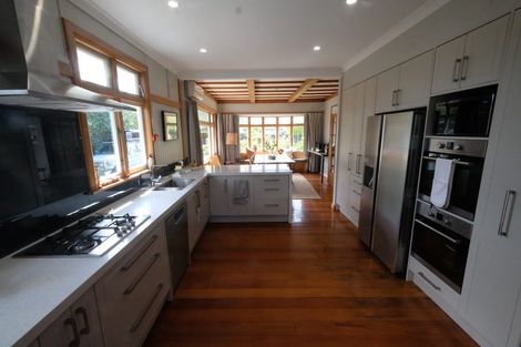 Photo of property in 25 Karina Terrace, Roslyn, Palmerston North, 4414