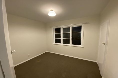 Photo of property in 158f1 Newlands Road, Newlands, Wellington, 6037