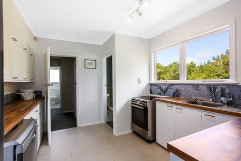 Photo of property in 75 Larsen Crescent, Tawa, Wellington, 5028