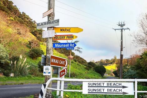 Photo of property in 130 Maunsell Road, Port Waikato, 2695