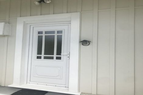 Photo of property in 37 Ara Paiwhenua, Tawa, Wellington, 5028