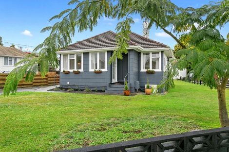 Photo of property in 53 Armstrong Avenue, Te Awamutu, 3800
