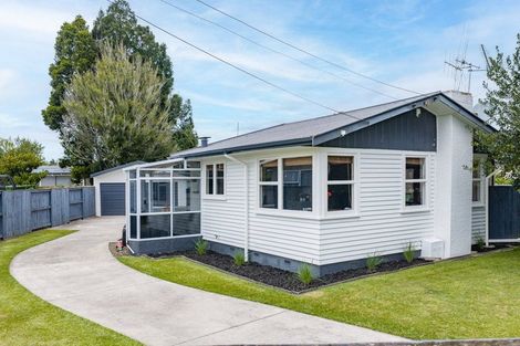 Photo of property in 4 Colstone Street, Glenview, Hamilton, 3206