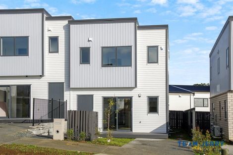 Photo of property in 40a Crestview Rise, Papakura, 2110