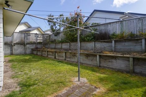 Photo of property in 2/6 The Grove, Nukuhau, Taupo, 3330