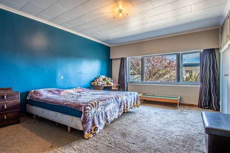 Photo of property in 14 Mahana Road, Paraparaumu Beach, Paraparaumu, 5032