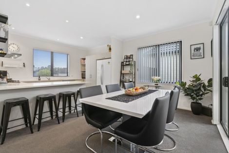 Photo of property in 82 Landing Drive, Pyes Pa, Tauranga, 3112