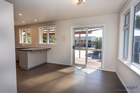 Photo of property in 74 Springs Road, Hornby, Christchurch, 8042