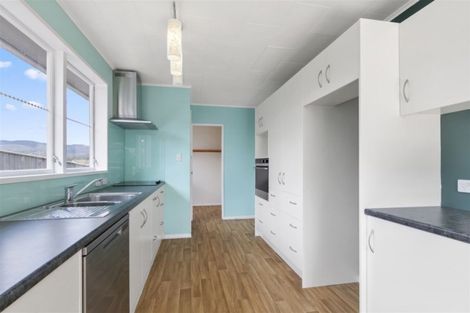 Photo of property in 18 Kumeroa Grove, Wainuiomata, Lower Hutt, 5014