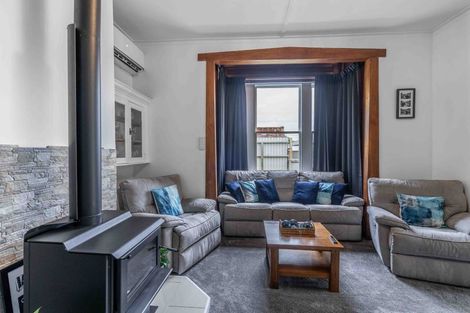 Photo of property in 17 Halton Street, East Gore, Gore, 9710