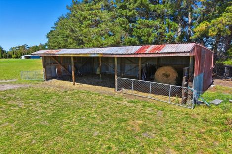 Photo of property in 128 Amberley Beach Road, Amberley, 7481