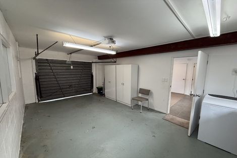 Photo of property in 4 Seakens Way, Glen Eden, Auckland, 0602