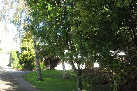 Photo of property in 1/14 Gerwyn Place, Pakuranga Heights, Auckland, 2010
