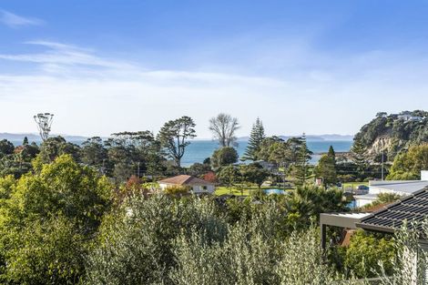 Photo of property in 33b Kauri Road, Stanmore Bay, Whangaparaoa, 0932